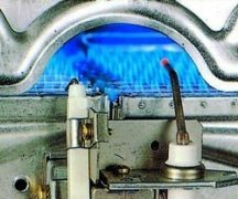 Огонь в газовой колонке